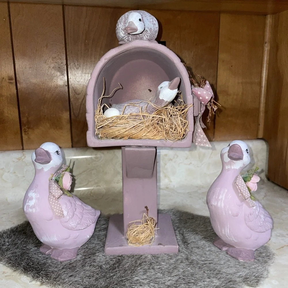 Ceramic Geese Duck With Mailbox Egg Nest‎ Four Birds